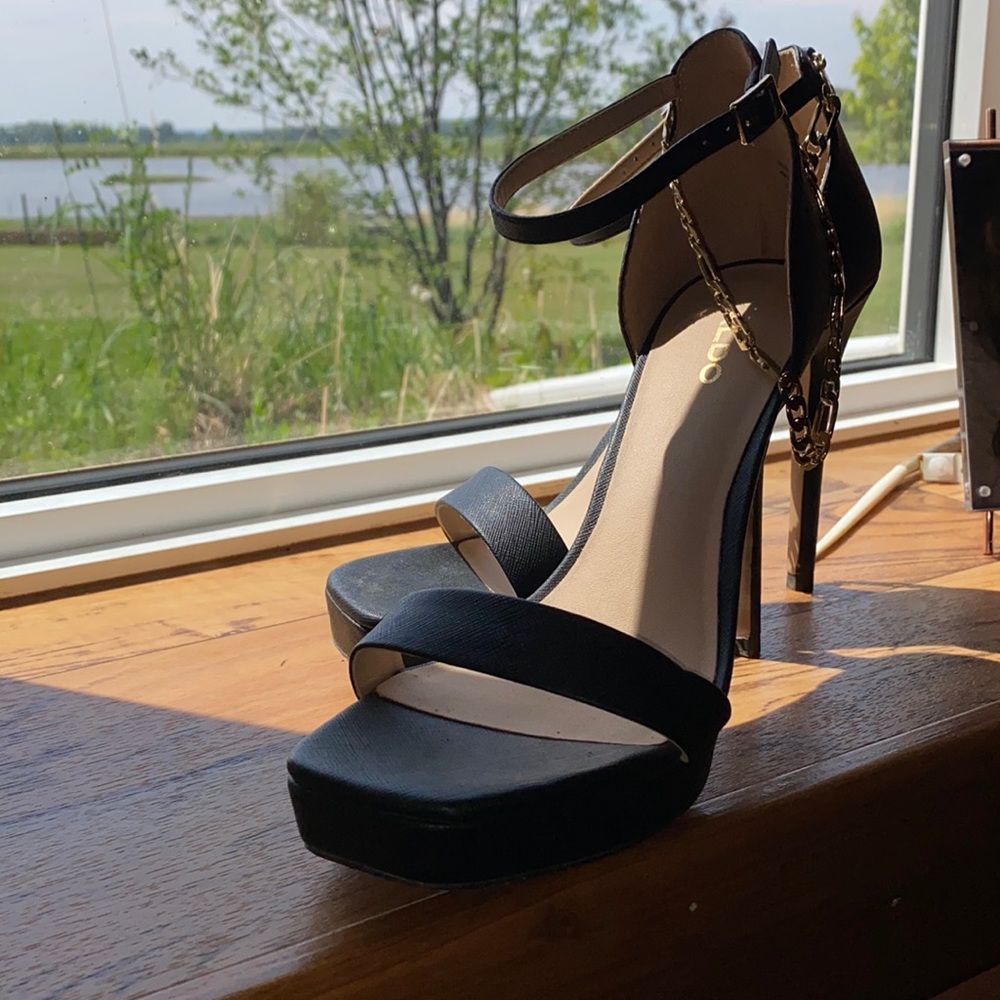 ALDO Pricilla Pillow walk High heels
